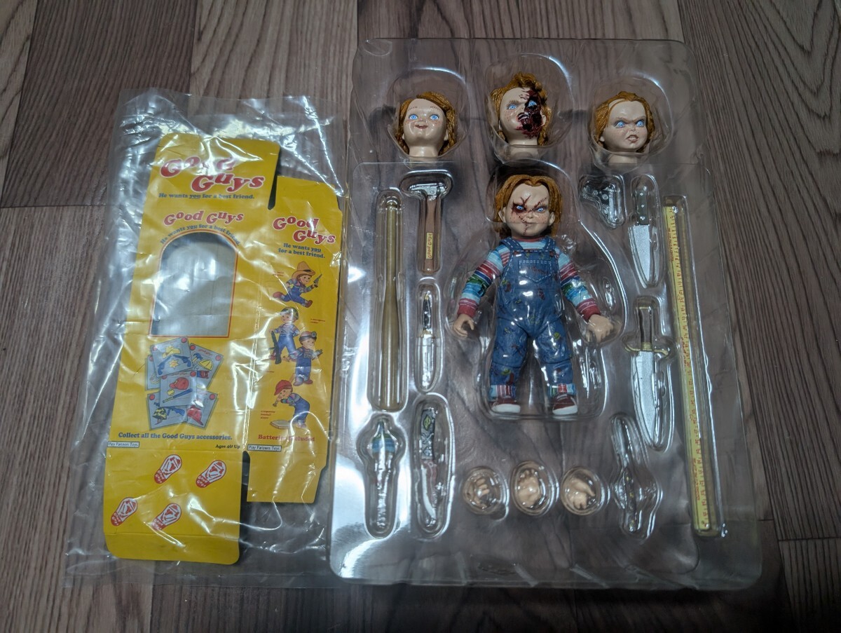 美品 CHUCKY チャイルドプレイ アクションフィギュア NECA社 美品 CHUCKY チャイルドプレイ アクションフィギュア NECA社