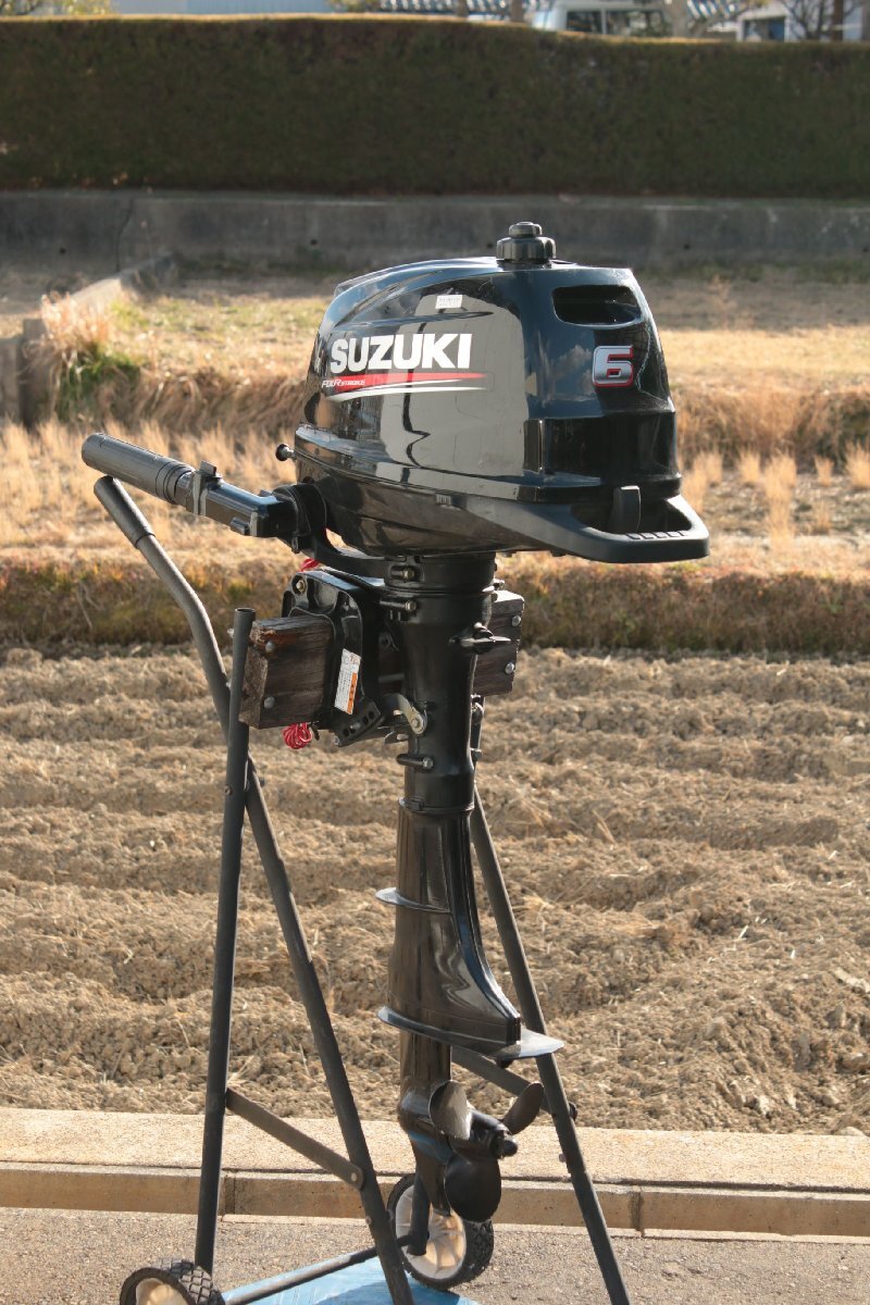 最新情報 PS 6馬力 ガソリン 00603F 小型船舶用船外機 スズキ SUZUKI ☆【2W0128-13】 4.4kw ジャンク FOURstroke DF6A 10馬力未満