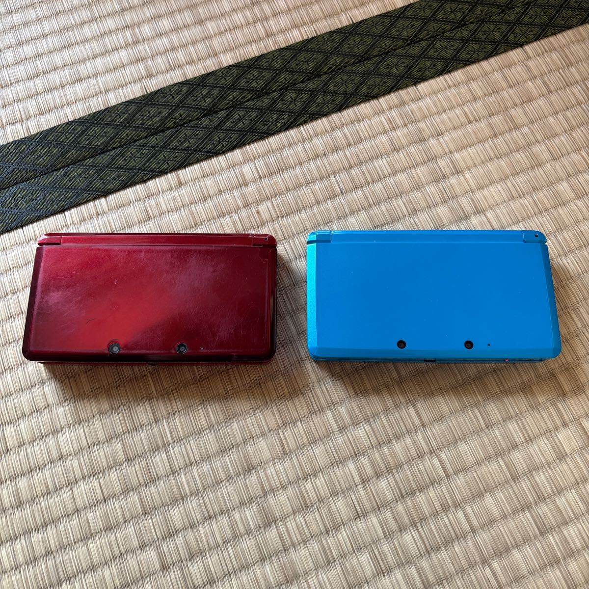 ニンテンドー3DS フレアレッド　ライトブルー　ジャンク　セット