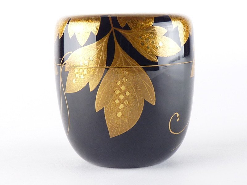 贅沢屋の 鉄線蒔絵 黒塗 作 玉峰 扇屋】寺尾茂雄 棗 幅 約7.5cm 高さ 共箱 棗