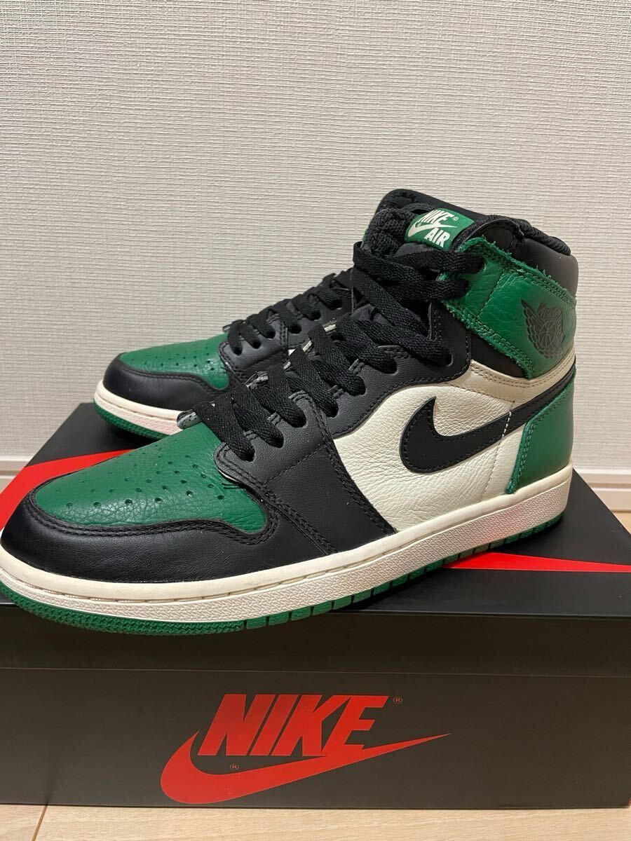 美品 エアジョーダン1 ハイ OG パイングリーン 緑 白 黒 美品 エアジョーダン1 ハイ OG パイングリーン 緑 白 黒