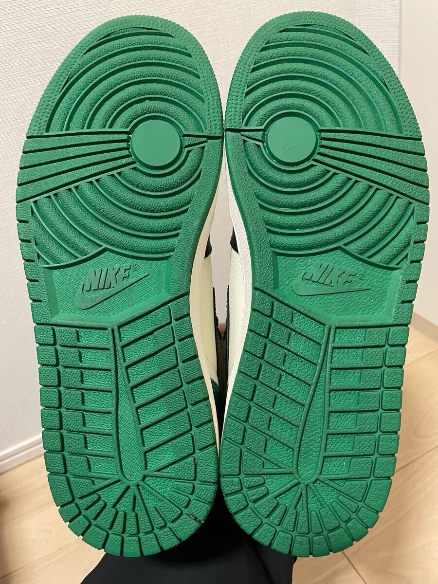美品 エアジョーダン1 ハイ OG パイングリーン 緑 白 黒 美品 エアジョーダン1 ハイ OG パイングリーン 緑 白 黒