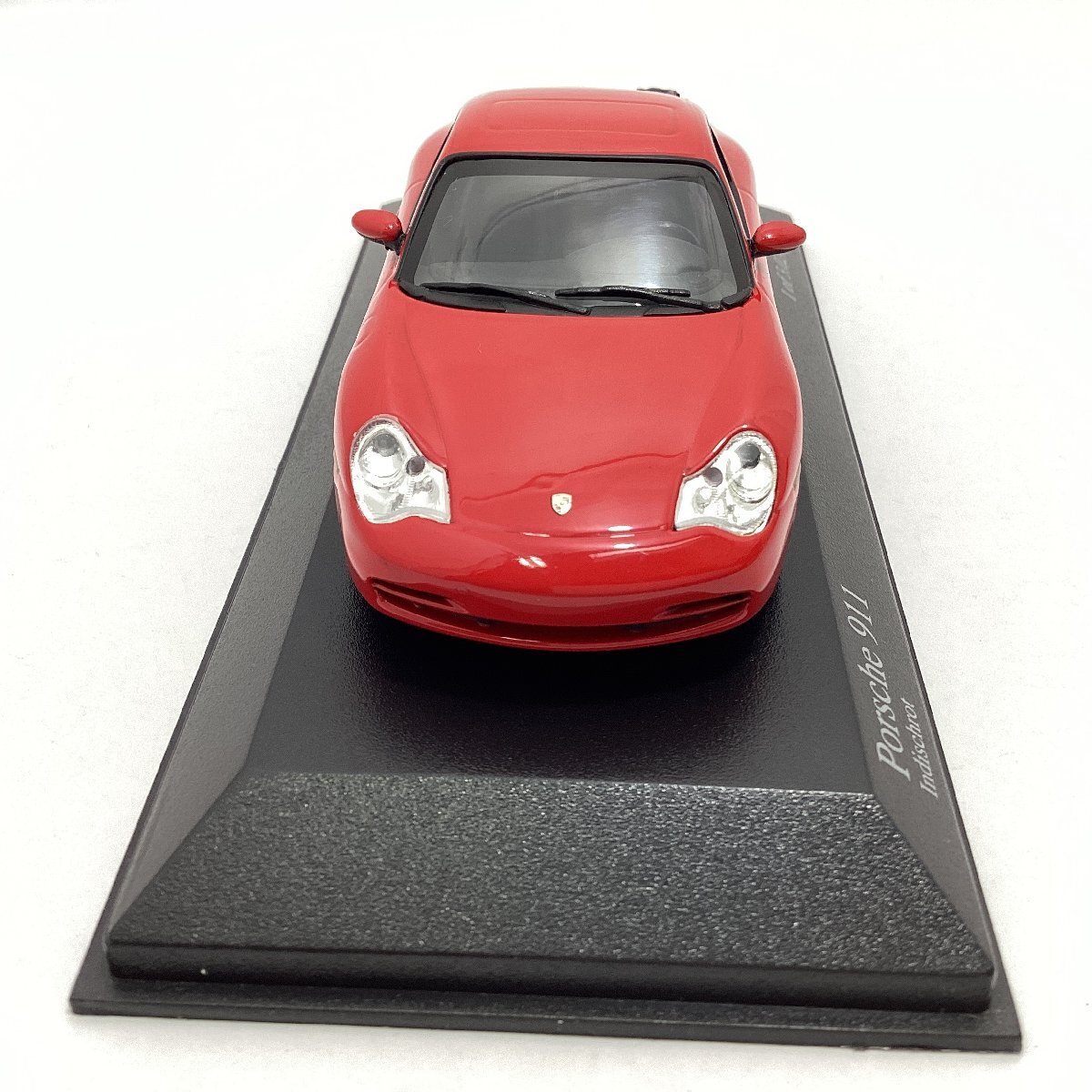 ミニチャンプス　1/43　ポルシェ 911　2011　レッド 赤　MINICHAMPS　Porsche 911 Red　ミニカー