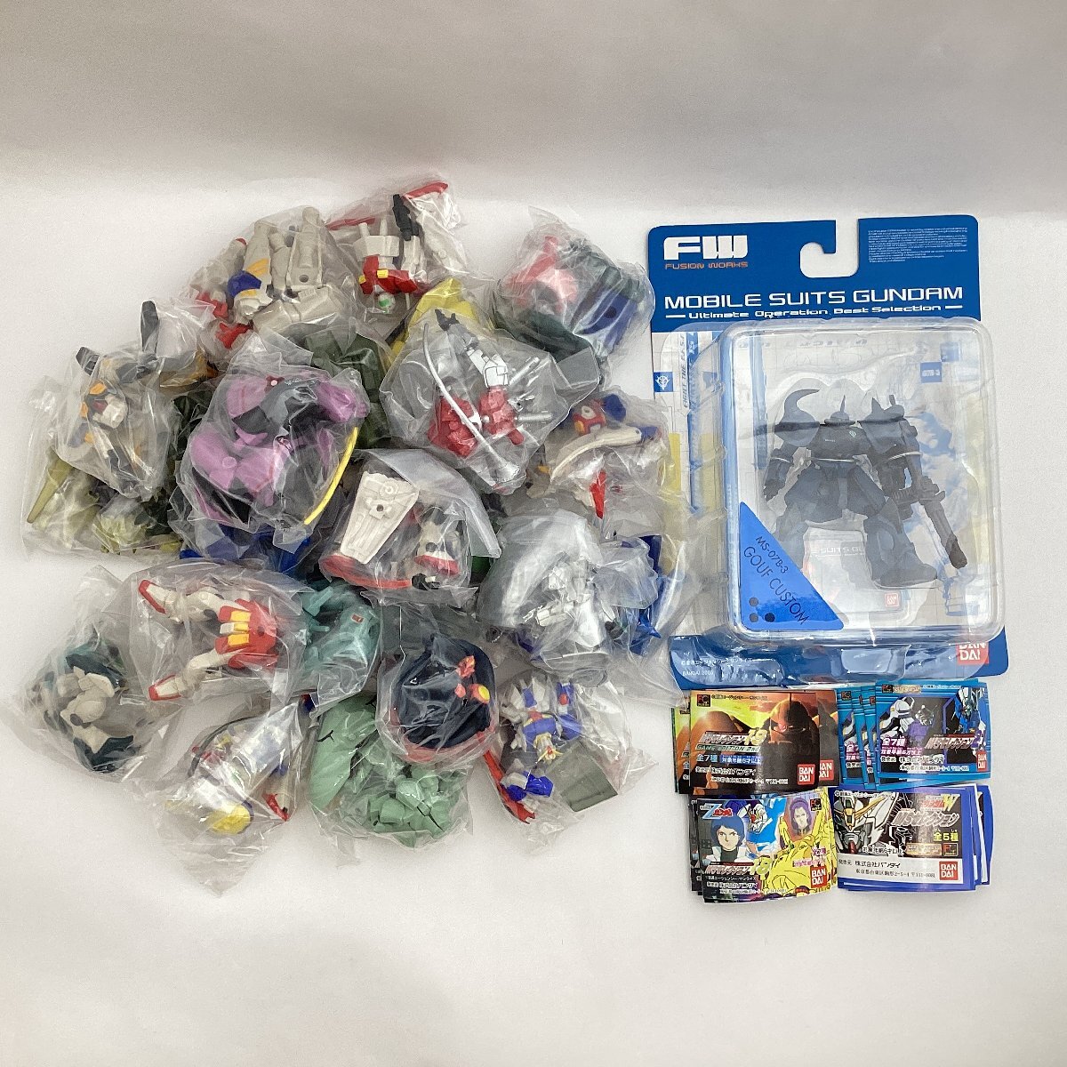 ガンダム　アルティメットオペレーション　グフカスタム　＋　ガシャポン HG　MSセレクション　パート1 再販　18 19 21　計26種　バンダイ