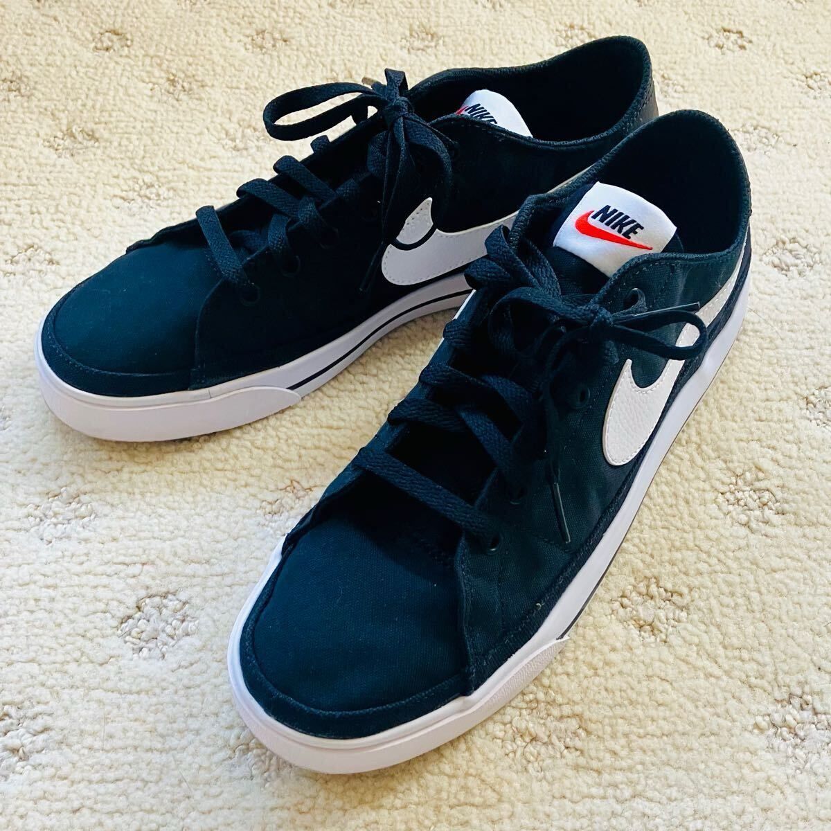 ☆新品未着用 NIKE 27.0cm ブラック×ホワイト スニーカー コートレガシー CW6539-02 送料920円～☆
