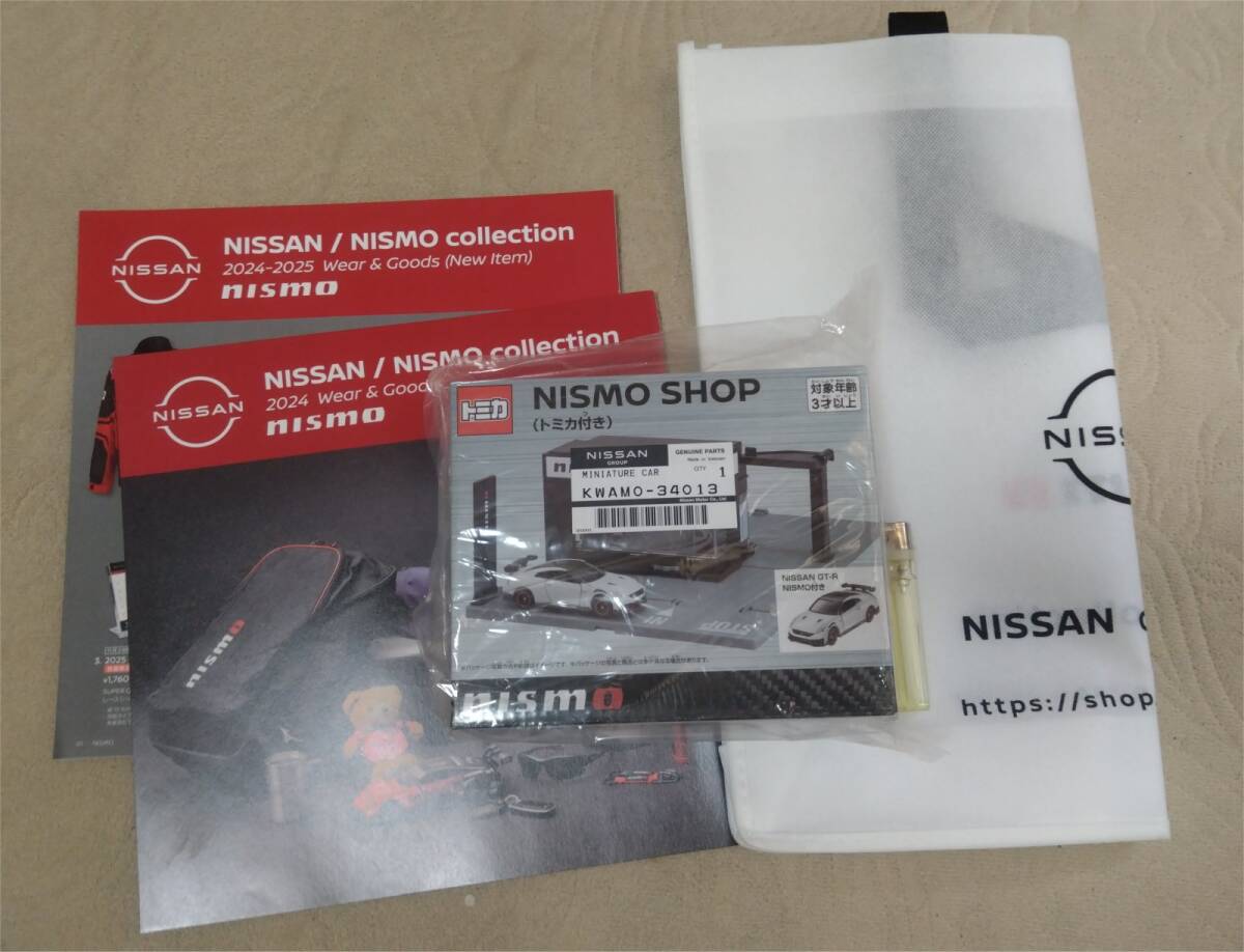▽トミカタウン NISOMO SHOP NISSAN GT-R NISMO 特注品付き R35 ニスモショップ 街並み モデル 歩道 道路パーツ トミカラマ 建物