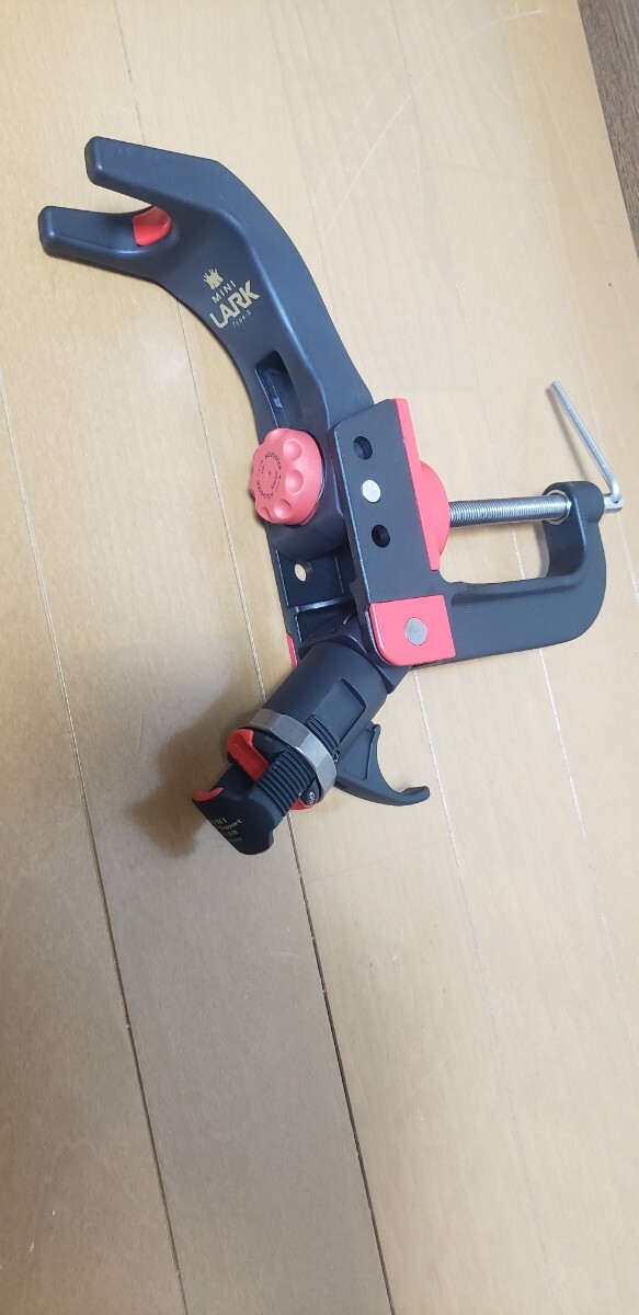 第一精工ロッドホルダー