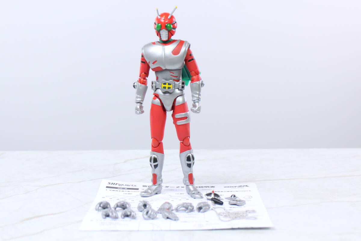 い出のひと時に、とびきりのおしゃれを！ S H フィギュアーツ 仮面ライダー ZX｜Yahoo!フリマ（旧PayPay 特撮