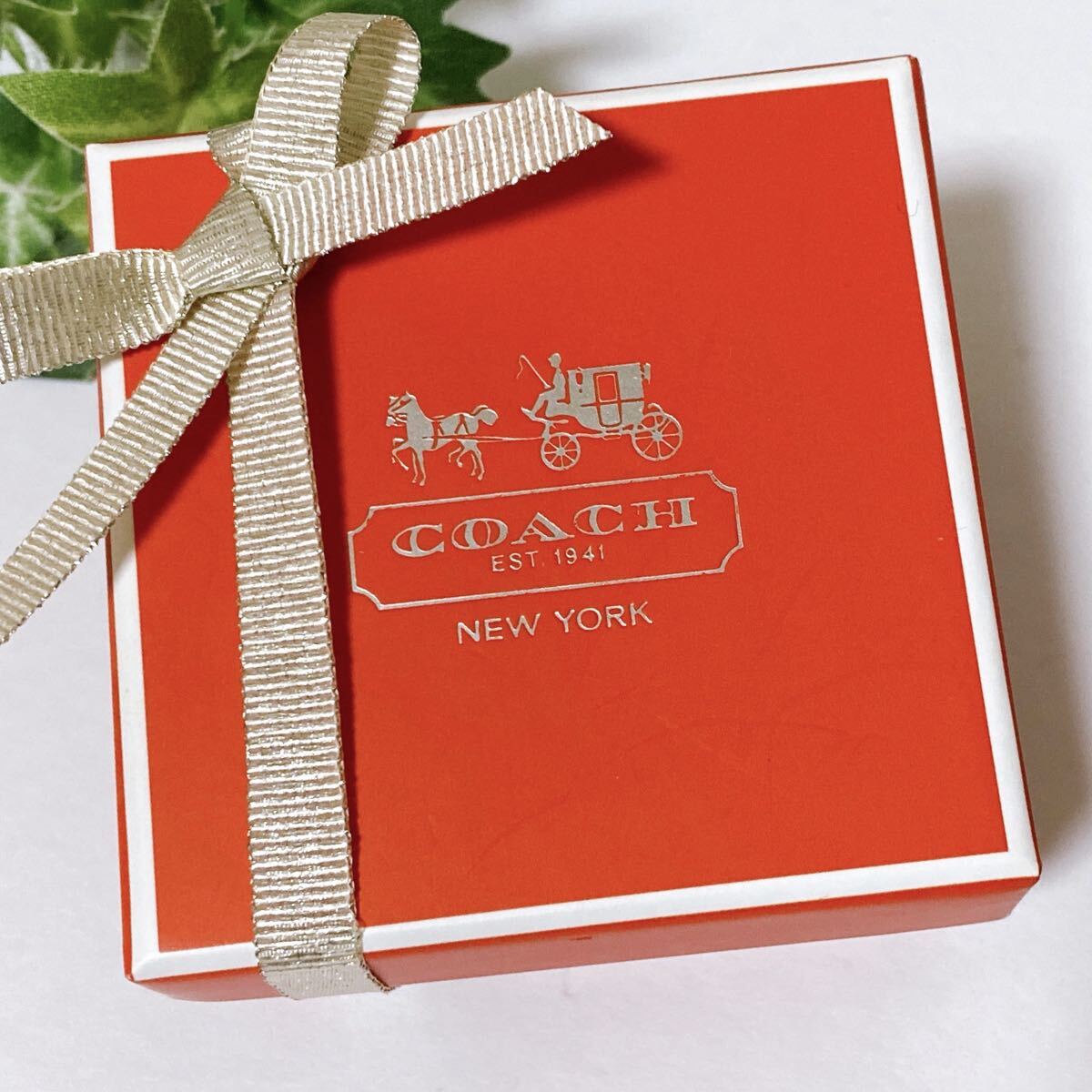 コーチ「COACH」アクセサリー用空箱 リング?ネックレス用 (4662) 正規(guī)品 付屬品 リング／ネックレス両面タイプ 指輪用 ピアス可 わけあり