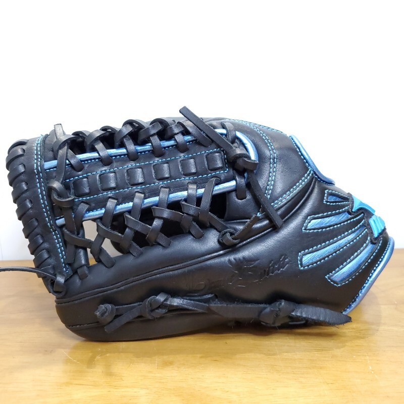 ミズノ Mizuno ブレイブスピリット 限定 メタリック 左投げ用 ミズノ Mizuno ブレイブスピリット 限定 メタリック 左投げ用