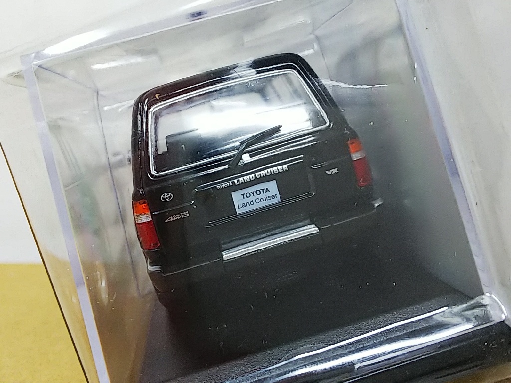 □ アシェット 1/43 Toyota Land Cruiser 80 (1993) ブラック