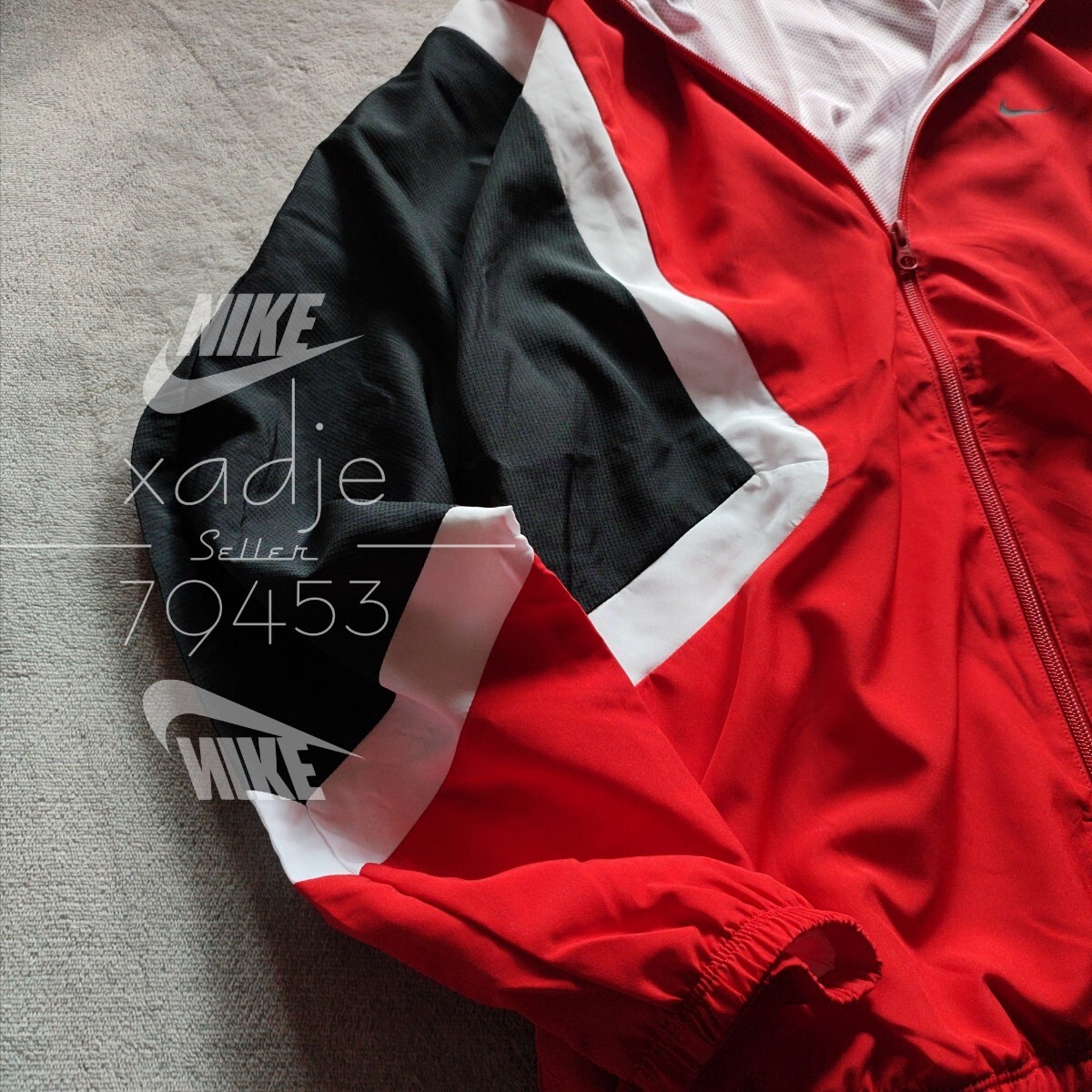 新品 正規品 NIKE ナイキ ウィンドブレーカー 上下セット 新品 正規品 NIKE ナイキ ウィンドブレーカー 上下セット