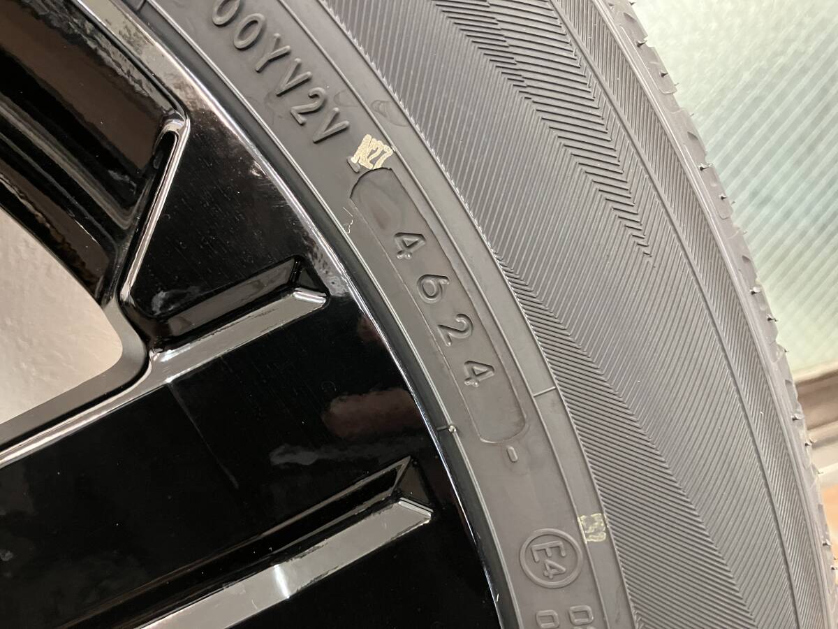 三菱 デリカD5 ブラックエディション 新車外し 純正18インチ 三菱 デリカD5 ブラックエディション 新車外し 純正18インチ