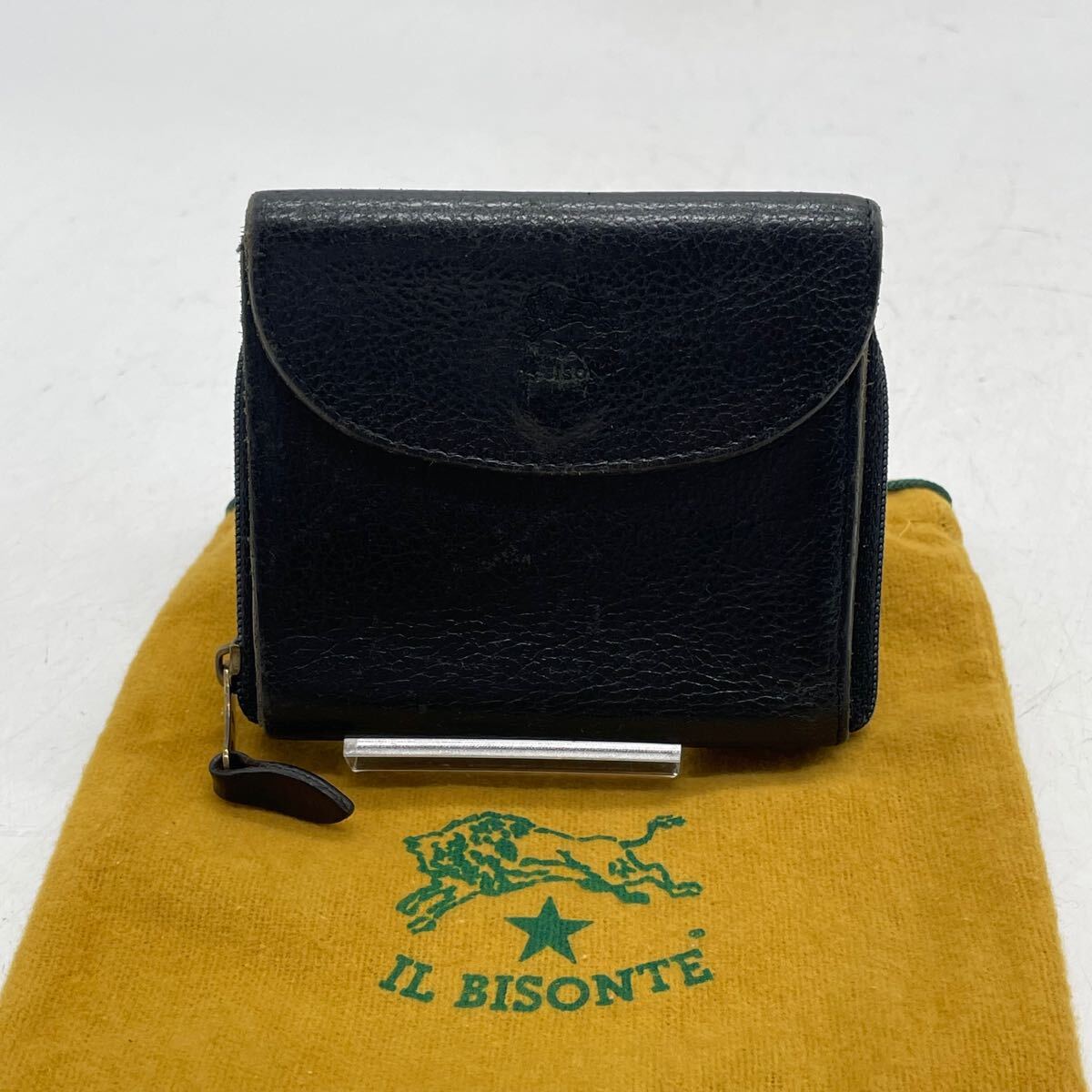 KO1603●IL BISONTE イルビゾンテ 二つ折り財布 ウォレット 小銭入れ有 レザー ブラック
