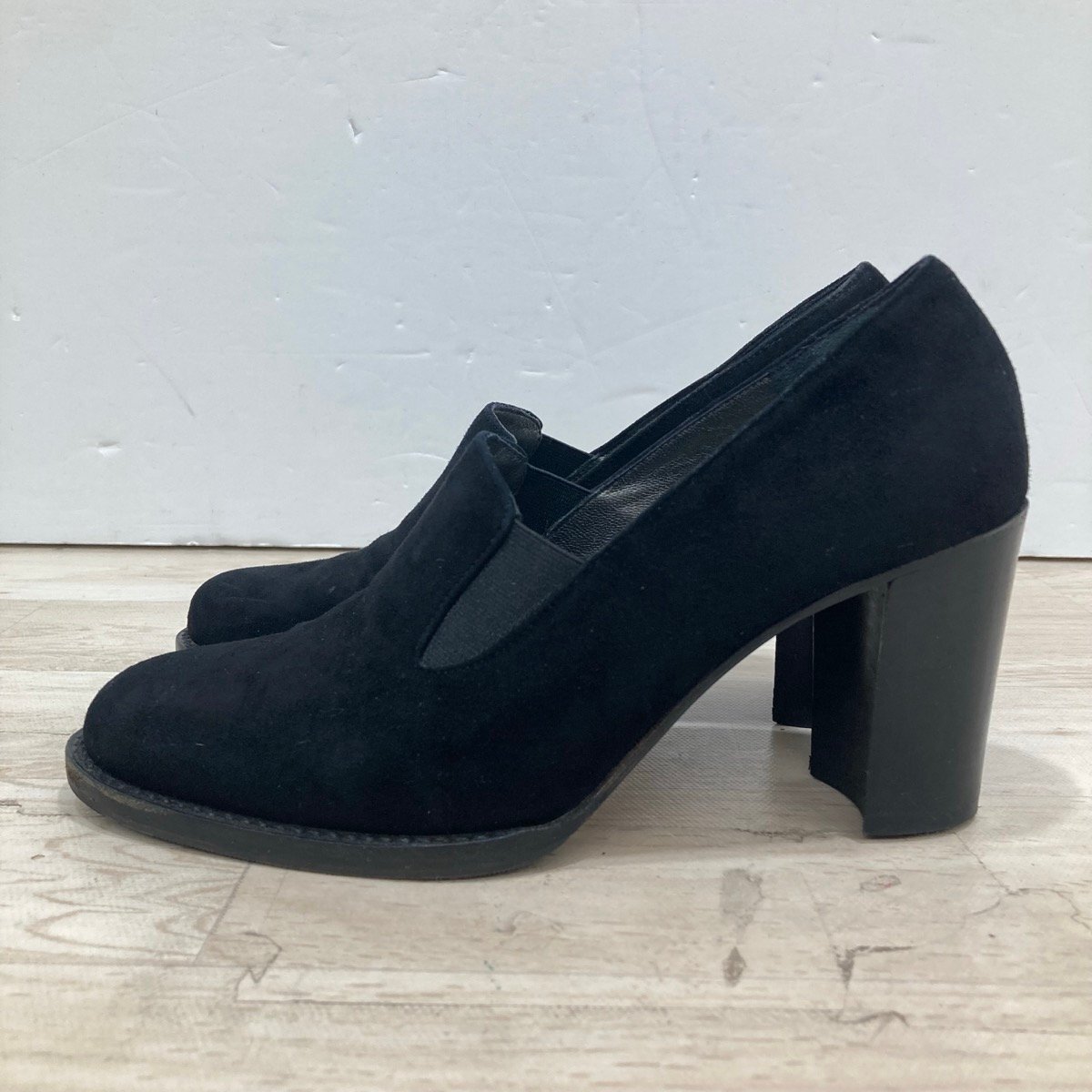 COLE HAAN コールハーン スエード ヒール パンプス サイズ5 1/2(約22.5cm) 靴 シューズ ブラック レディース[D3013]