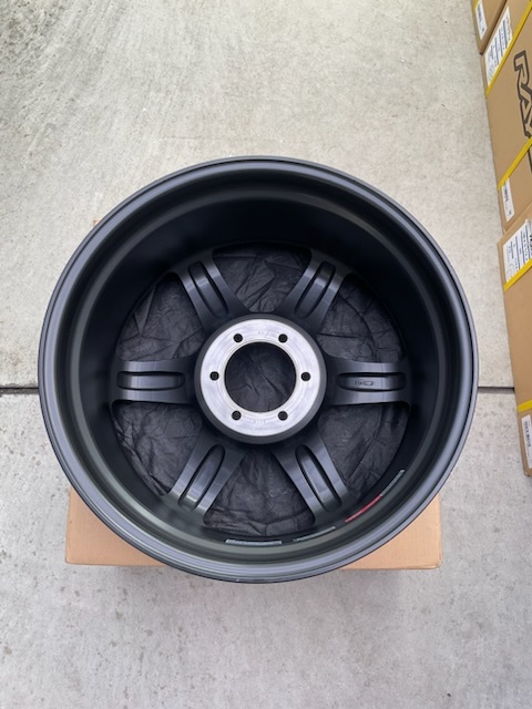 【納期要確認】TE37 Ultra LARGE P.C.D. SIZE:8.5J-20 +45(F0) PCD:139.7-6H Color:MM ランドクルーザー 4本セット_画像6