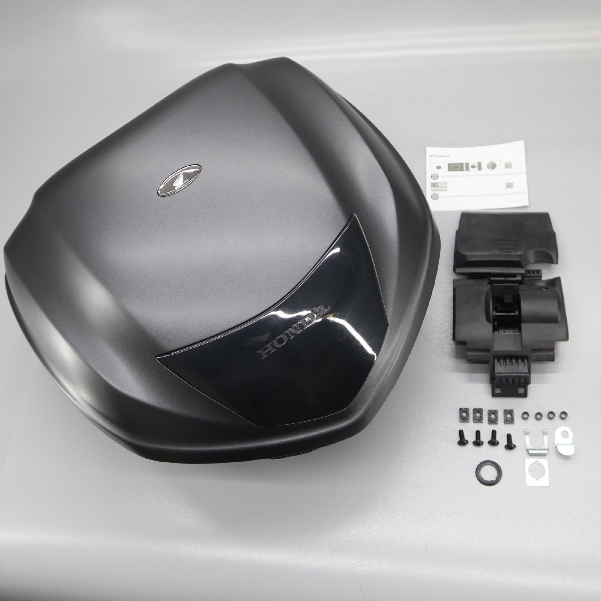 Bibian 比比昂 - ホンダ 純正 トップケース リアボックス 81102