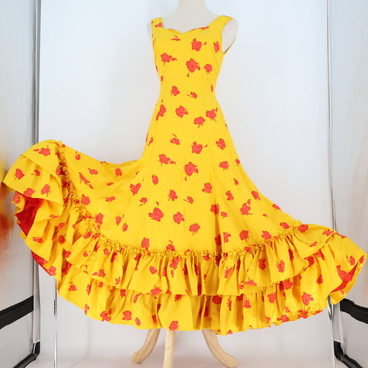 美品 フラメンコ衣装】イエロー BABY TEARS ベビーティアーズ 美品 フラメンコ衣装】イエロー BABY TEARS ベビーティアーズ