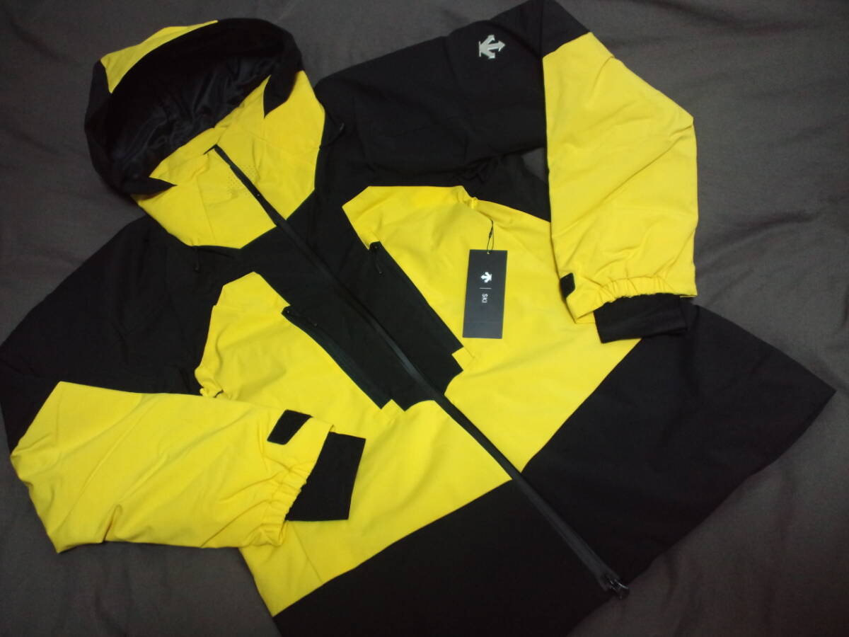 DWUWJK54◇黒黄色◇23-24年モデル◇新品◇XOサイズ◇DESCENTE DWUWJK54◇黒黄色◇23-24年モデル◇新品◇XOサイズ◇DESCENTE