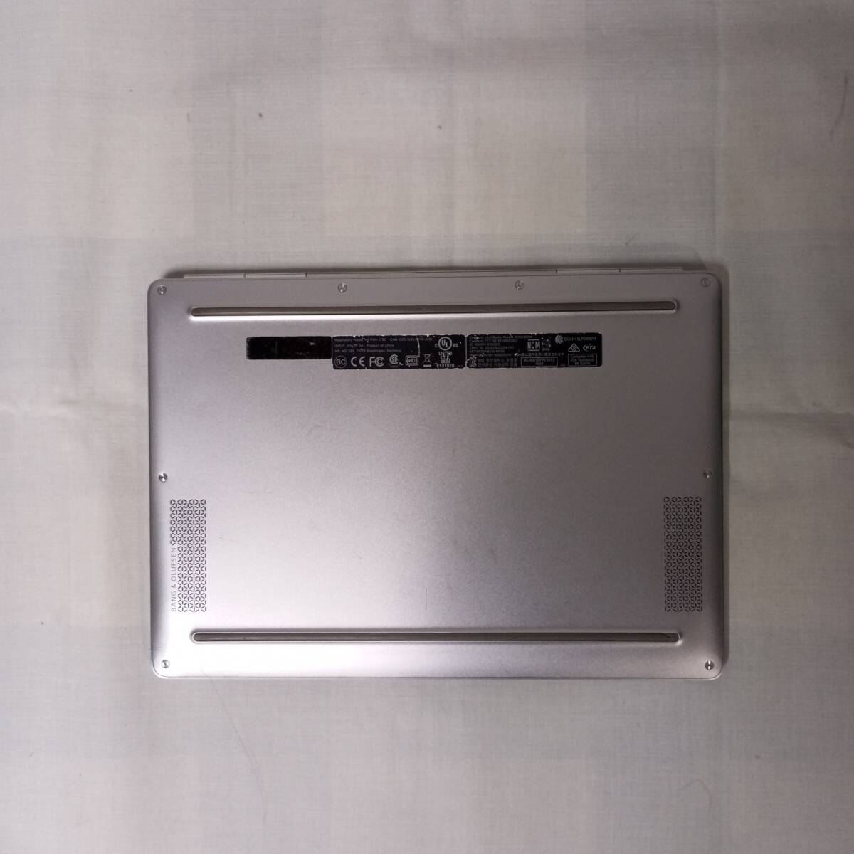 HP Elitebook Folio G1 m3-6Y30 メモリ8G SSD128GB Office2021付き④ HP Elitebook Folio G1 m3-6Y30 メモリ8G SSD128GB Office2021付き④