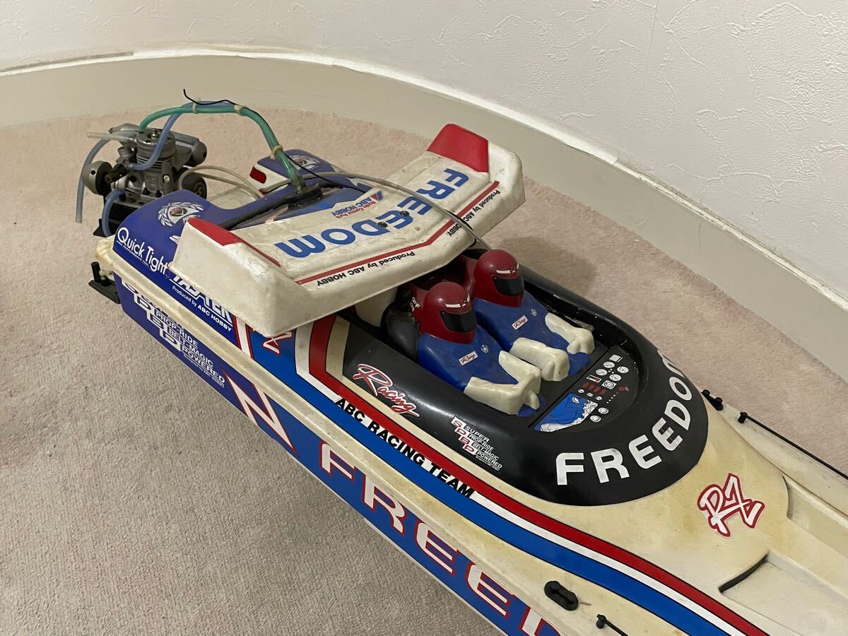 ABCホビー ABC HOBBY ラジコンボート FREEDOM RZ O.S. MAX ABCホビー ABC HOBBY ラジコンボート FREEDOM RZ O.S. MAX