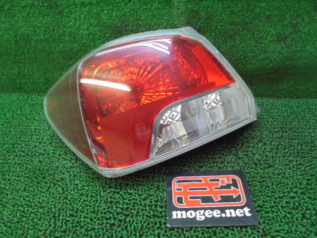 9EW4535 RE2)) スバル インプレッサG4 GJ6/GJ7 前期型 B型 2.0i アイサイト 純正 テールランプ左　FAV924-05