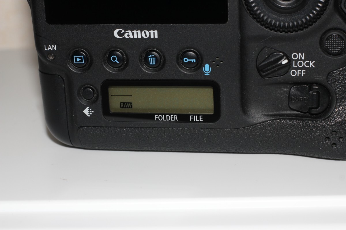 Canon EOS-1D X Mark II シャッター回数約3万3000回以下|Yahoo Canon EOS-1D X Mark II シャッター回数約3万3000回以下|Yahoo