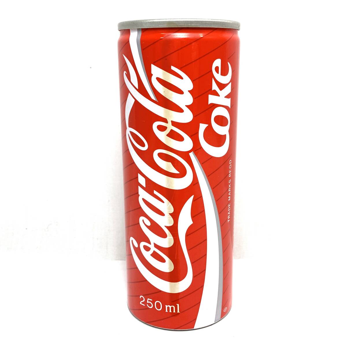 当時物 コカ・コーラ 250ml 未開封 1990年 スチール缶 観賞用 当時物 コカ・コーラ 250ml 未開封 1990年 スチール缶 観賞用