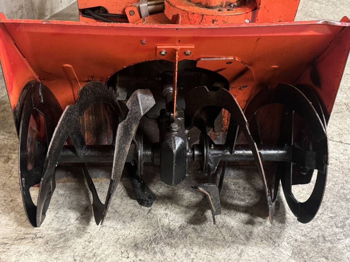 新潟発☆除雪機☆MITSUBISHI/三菱☆MSR750RH☆セル付☆HST 新潟発☆除雪機☆MITSUBISHI/三菱☆MSR750RH☆セル付☆HST