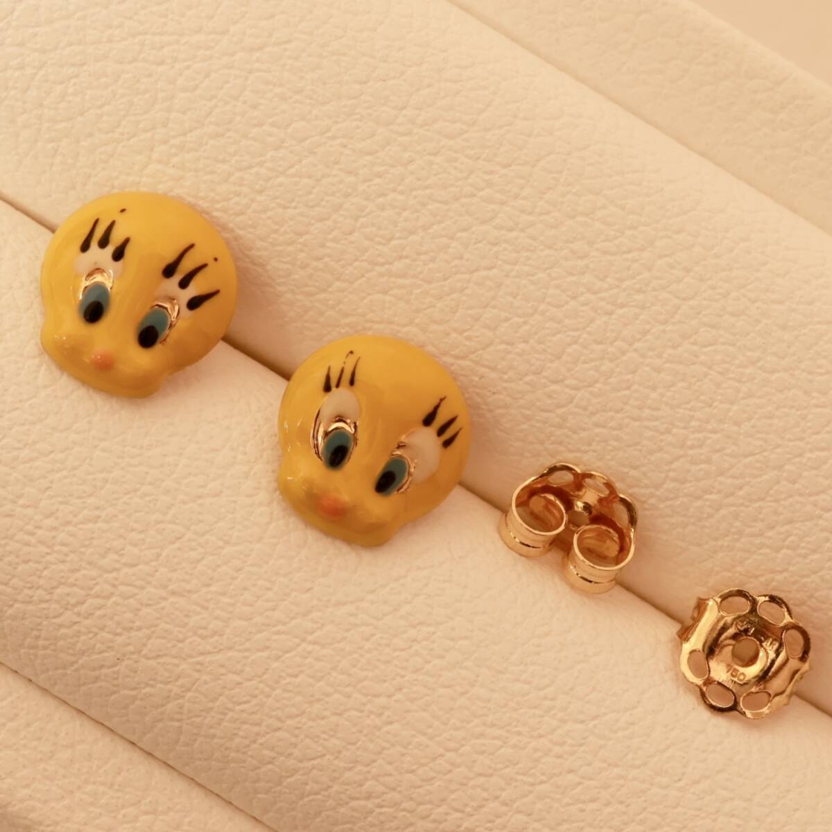 750 YG ワーナーブラザーズ ルーニー・テューンズ トゥイーティー ピアス エナメル K18_画像6