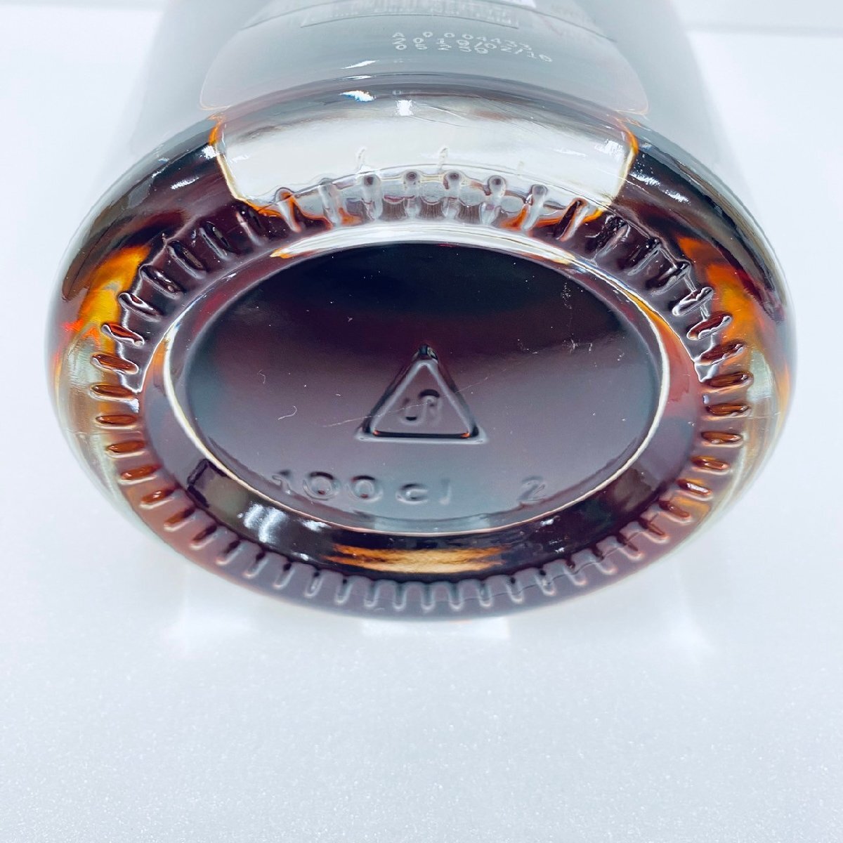ICA4827】【未開栓 古酒】 LARSEN XO RESERVE 1000ml 40 ICA4827】【未開栓 古酒】 LARSEN XO RESERVE 1000ml 40
