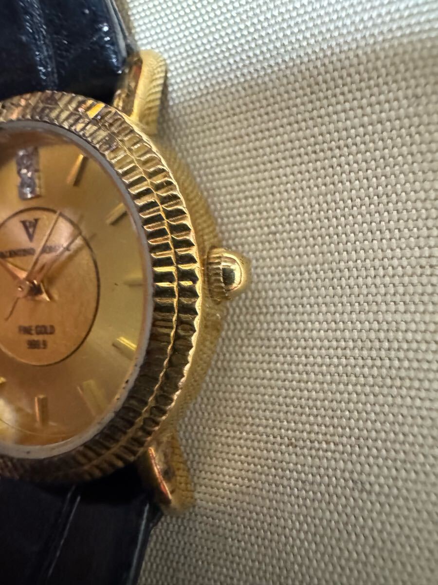 Valentino domani gold dial 999.9 腕時計 レディース(3針（時、分、秒）)｜売買されたオークション情報、Yahoo!オークション(旧ヤフオク!)  の商品情報をアーカイブ公開 - オークファン（aucfan.com）