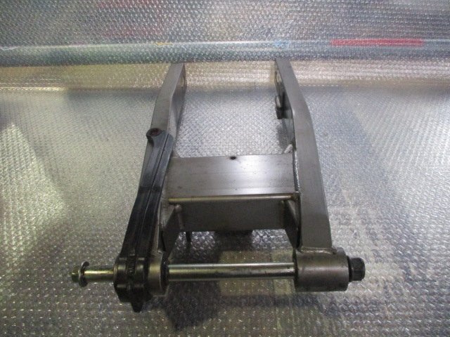 A7AB09 VTR250 スイングアーム MC33 S