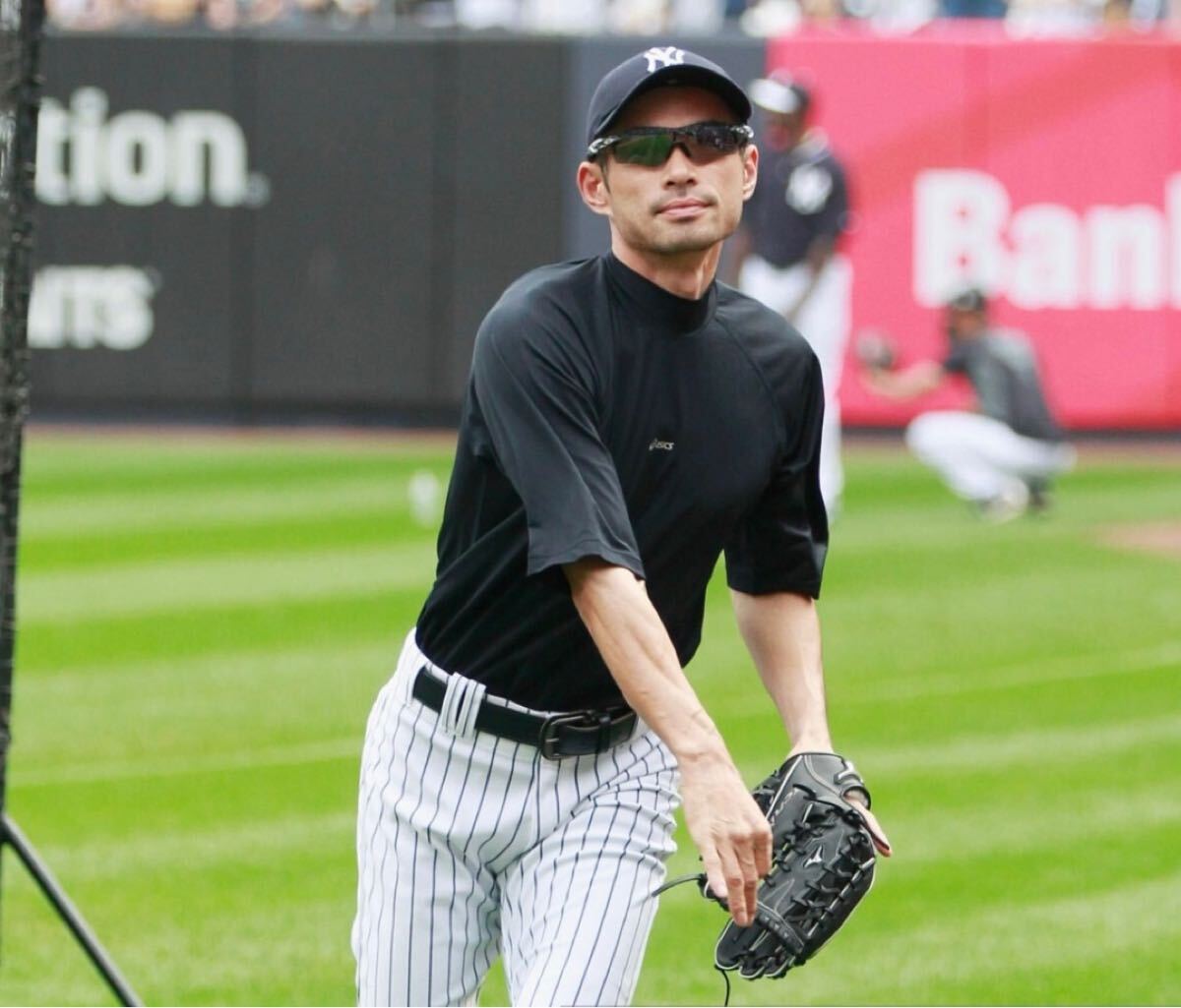 イチロー2014年ヤンキース公式戦実使用アンダーシャツ！検)大谷