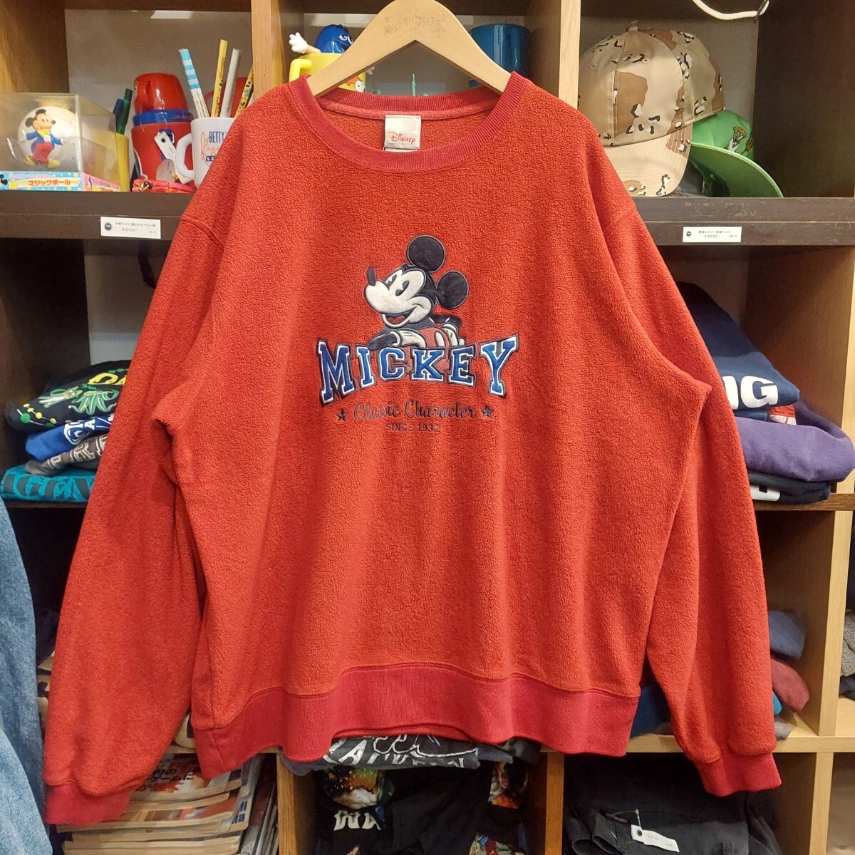 USA古着 長袖 フリース トレーナー ディズニー刺繍 ミッキー ディズニーランド レッド 赤 L スウェット Disney 07A1207