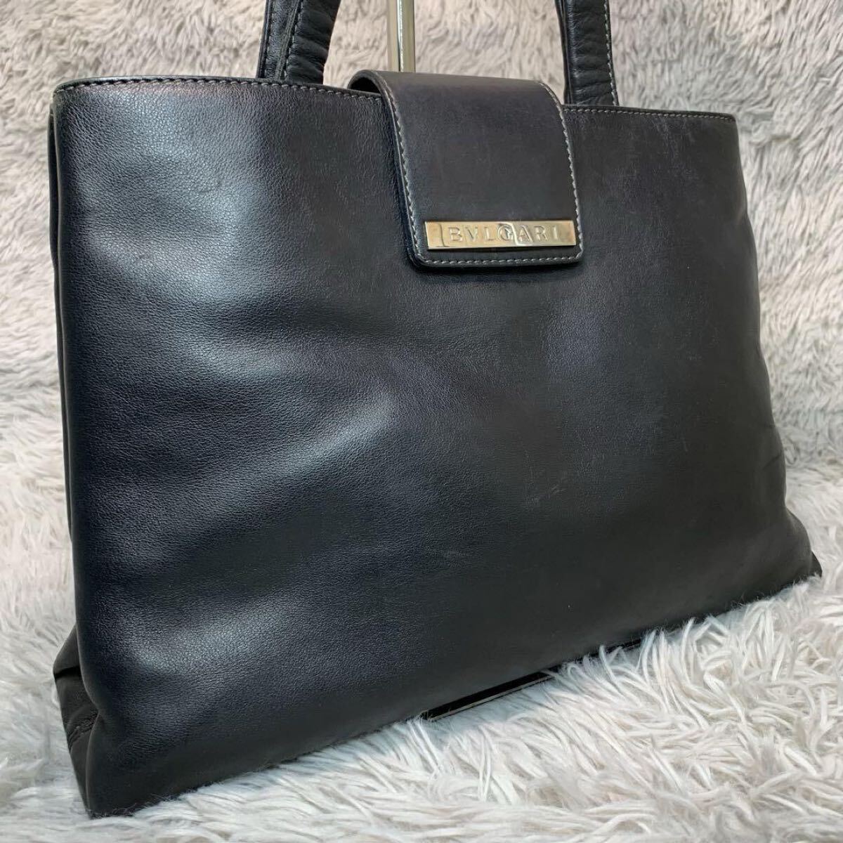 美品 A4収納○ BVLGARI ブルガリ トートバッグ 肩掛け可能 オールレザー ビジネスバック プレートロゴ 通勤 カバン 黒 ブラック メンズ