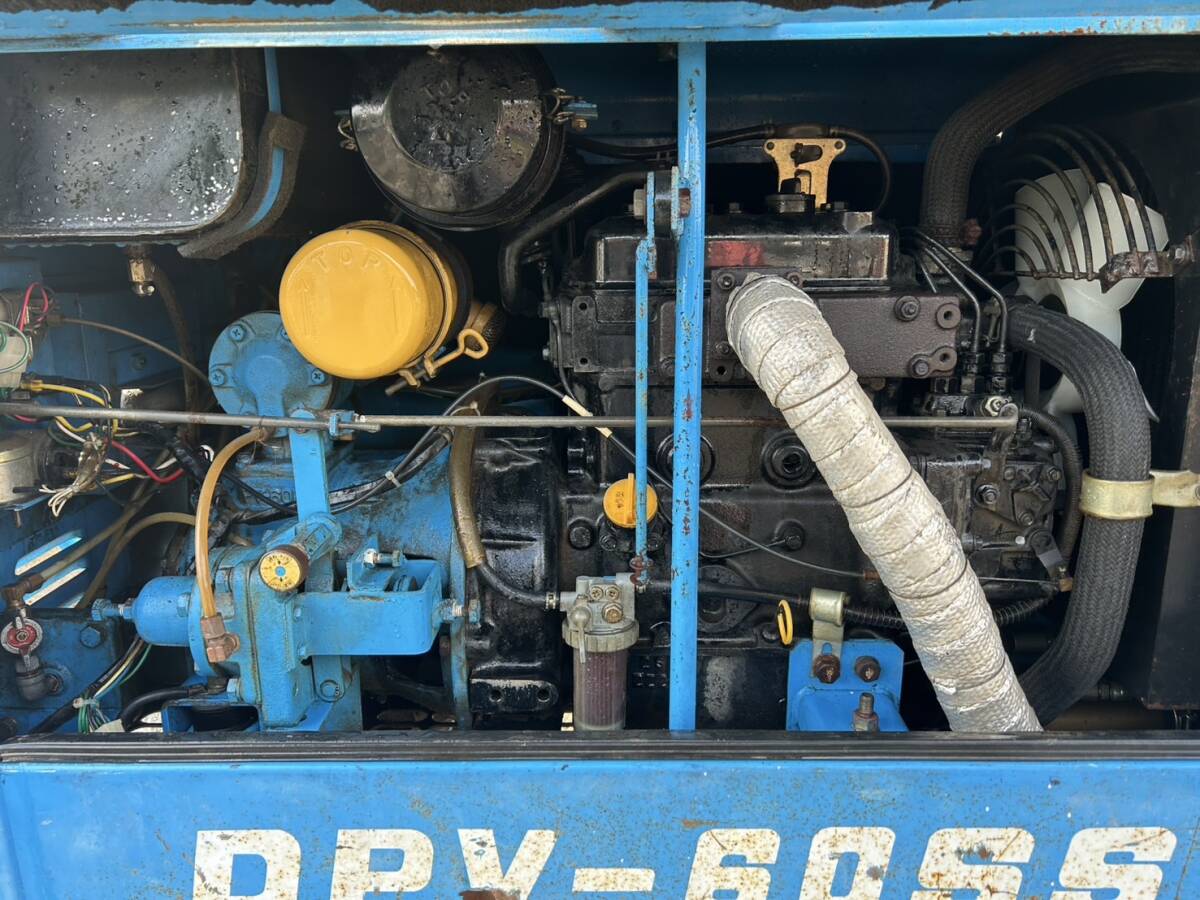 京都】デンヨー エアーコンプレッサー DPV-60SS ディーゼル 22 京都】デンヨー エアーコンプレッサー DPV-60SS ディーゼル 22