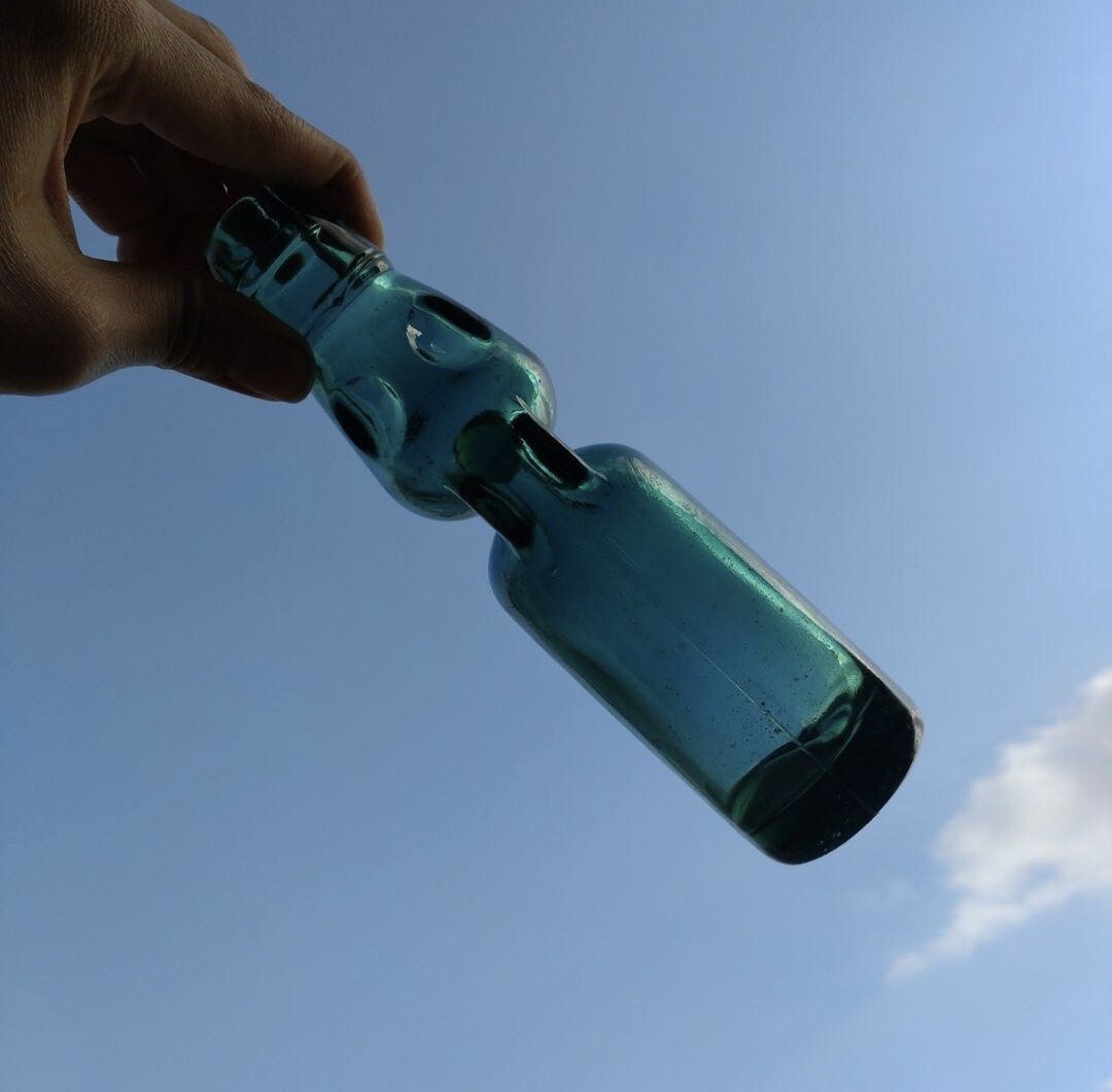 希少 戦前 ラムネ瓶 六角小型 昭和初期 レトロ アンティーク 希少 戦前 ラムネ瓶 六角小型 昭和初期 レトロ アンティーク