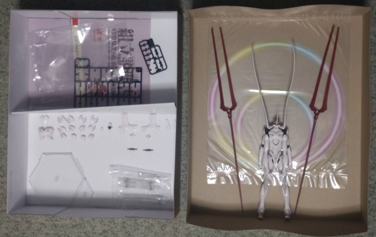 素組 コトブキヤ 1/400 エヴァンゲリオン 第13号機 疑似シン化第３＋形態（推定）