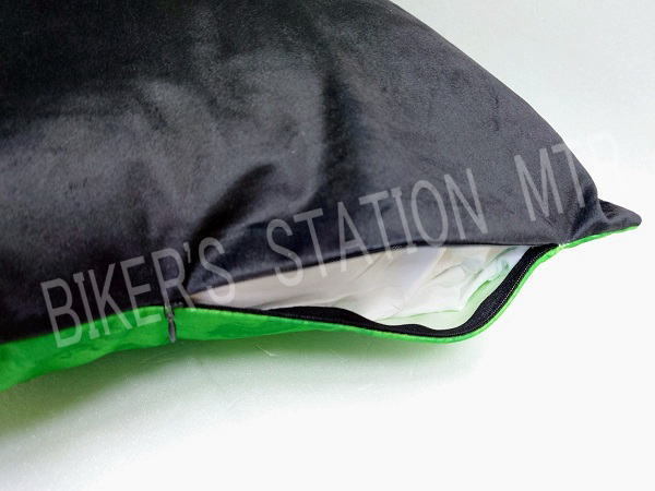 スピード出荷 KAWASAKI カワサキ 純正 スクエアクッション 管理T