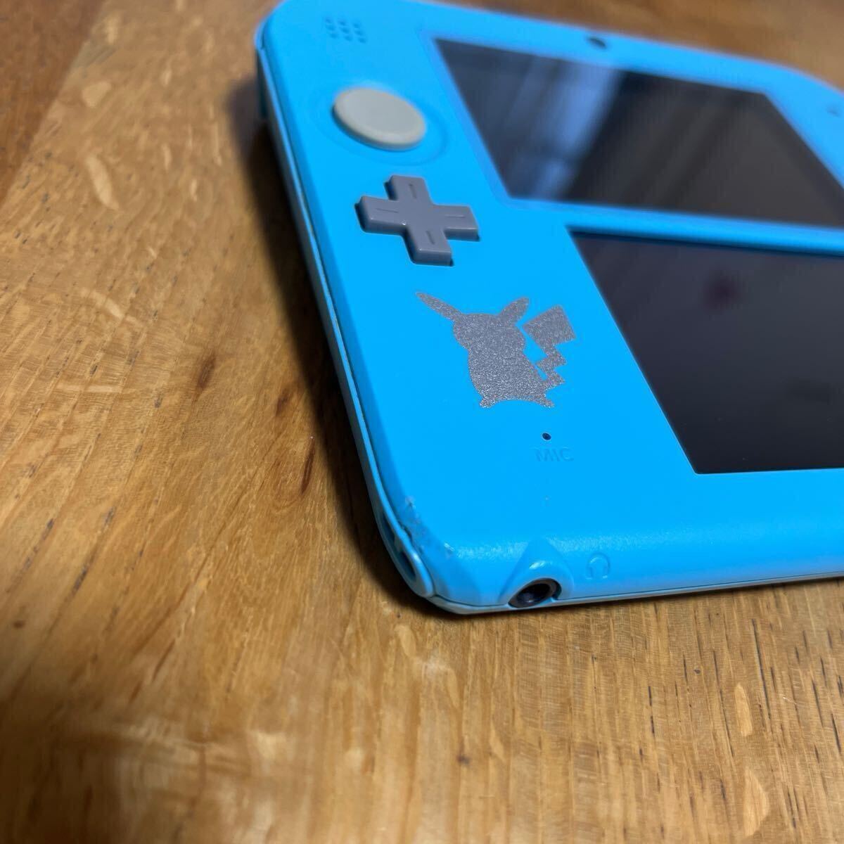 動作品☆ニンテンドー2DS本体☆ポケモン サン・ムーン【ライト 動作品☆ニンテンドー2DS本体☆ポケモン サン・ムーン【ライト