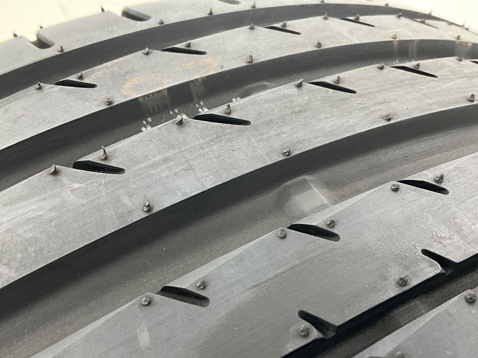 未使用 1本のみ 225/45R19 96Y ヨコハマ ADVAN SPORT V105 夏 RVR/アテンザ 國産 日本制 b3429