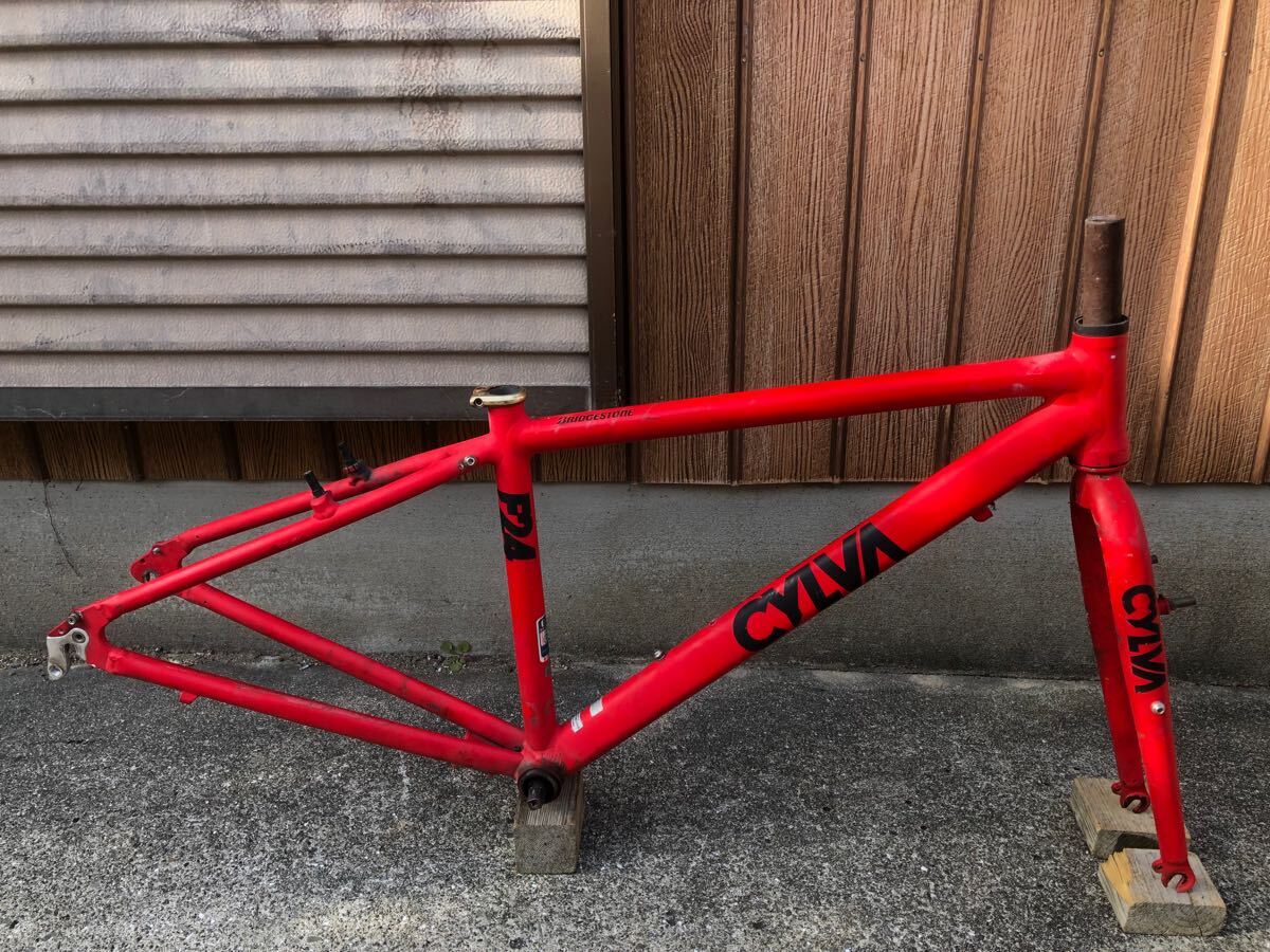 BRIDGESTONE CYLVA F24 フレーム シルヴァ
