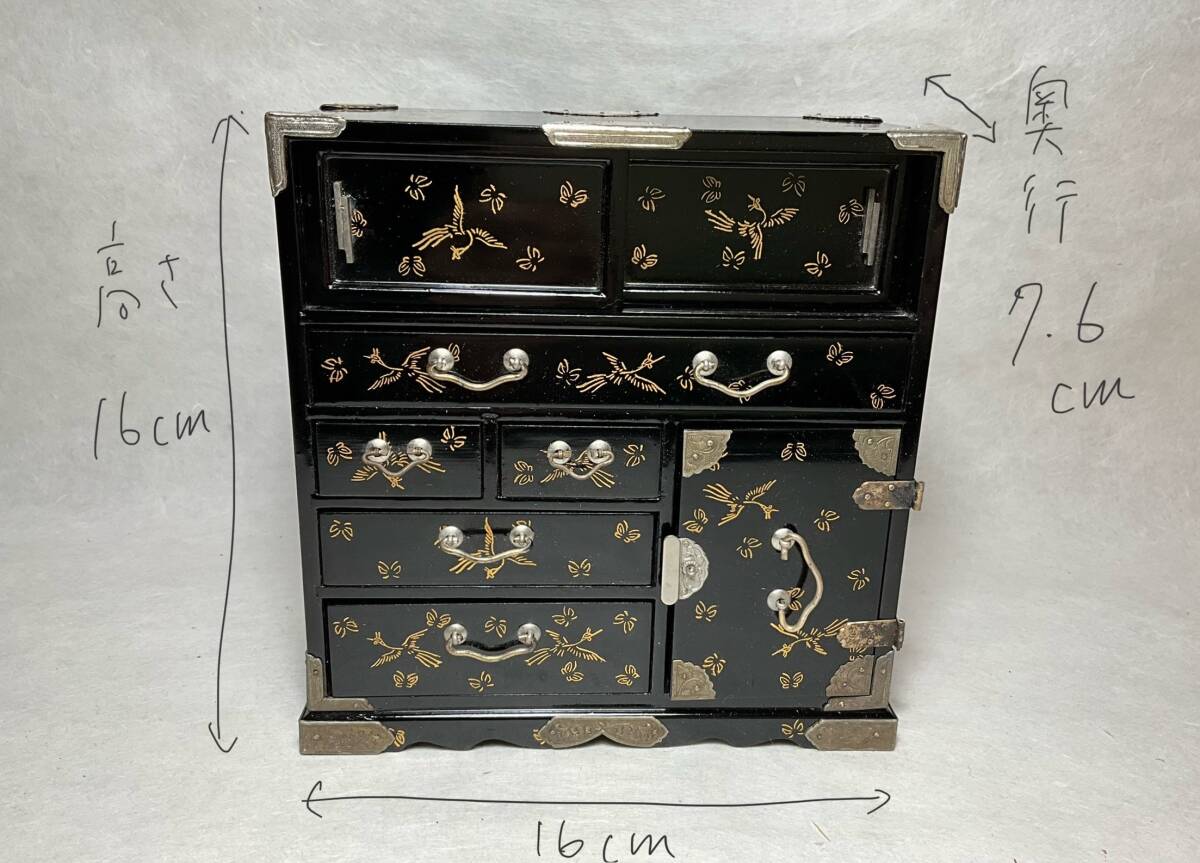 雛道具 蝶鳥蒔絵 手箪笥 お道具付き 京都 田中彌 / 蒔絵雛道具 雛道具 蝶鳥蒔絵 手箪笥 お道具付き 京都 田中彌 / 蒔絵雛道具