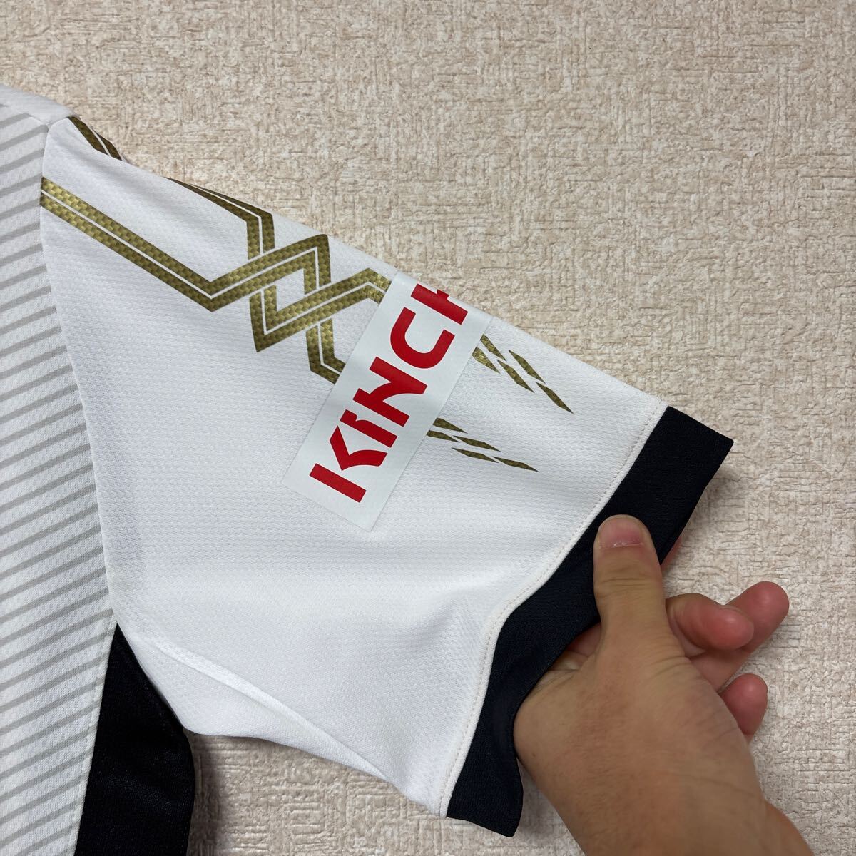 新品 未使用品】 2014 セレッソ大阪 ユニフォーム アウェイ半袖 新品 未使用品】 2014 セレッソ大阪 ユニフォーム アウェイ半袖