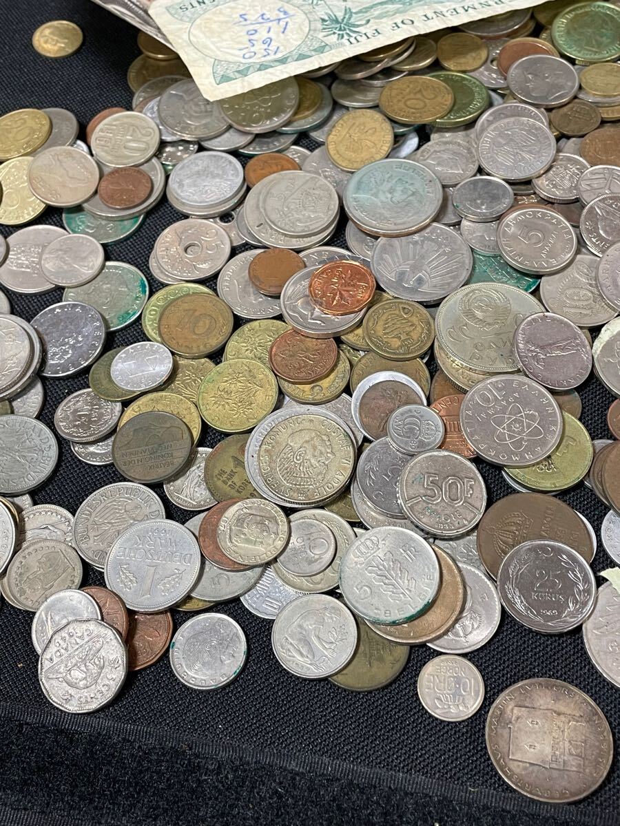 外国コイン まとめて 約1.74kg 硬貨 紙幣 ヨーロッパ アメリカ 外国コイン まとめて 約1.74kg 硬貨 紙幣 ヨーロッパ アメリカ