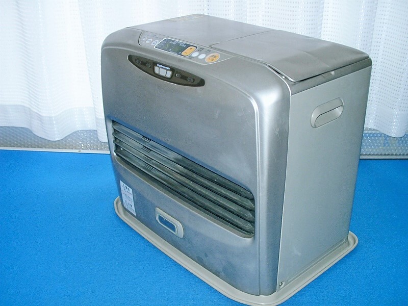 ★全国送料無料（沖縄/離島もOK）　大き目サイズ　三菱　石油ファンヒーター　KD-FX56E　～20畳　清掃済　動作OK！　お買い得！　No.9