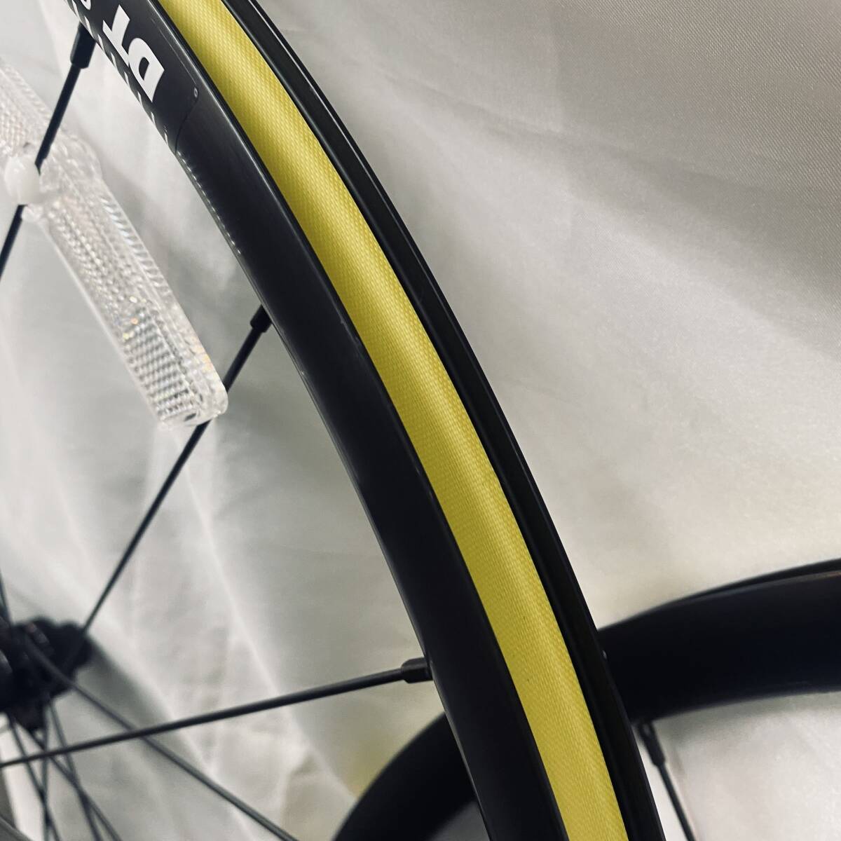 未使用品】DT SWISS(DTスイス)R460リム使用 ディスクブレーキ 未使用品】DT SWISS(DTスイス)R460リム使用 ディスクブレーキ