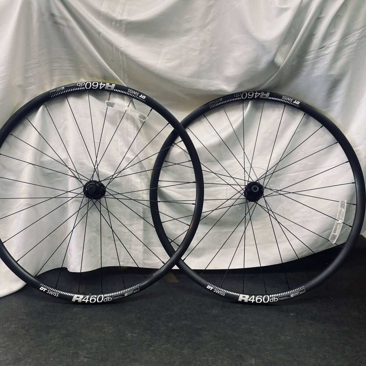 未使用品】DT SWISS(DTスイス)R460リム使用 ディスクブレーキ 未使用品】DT SWISS(DTスイス)R460リム使用 ディスクブレーキ