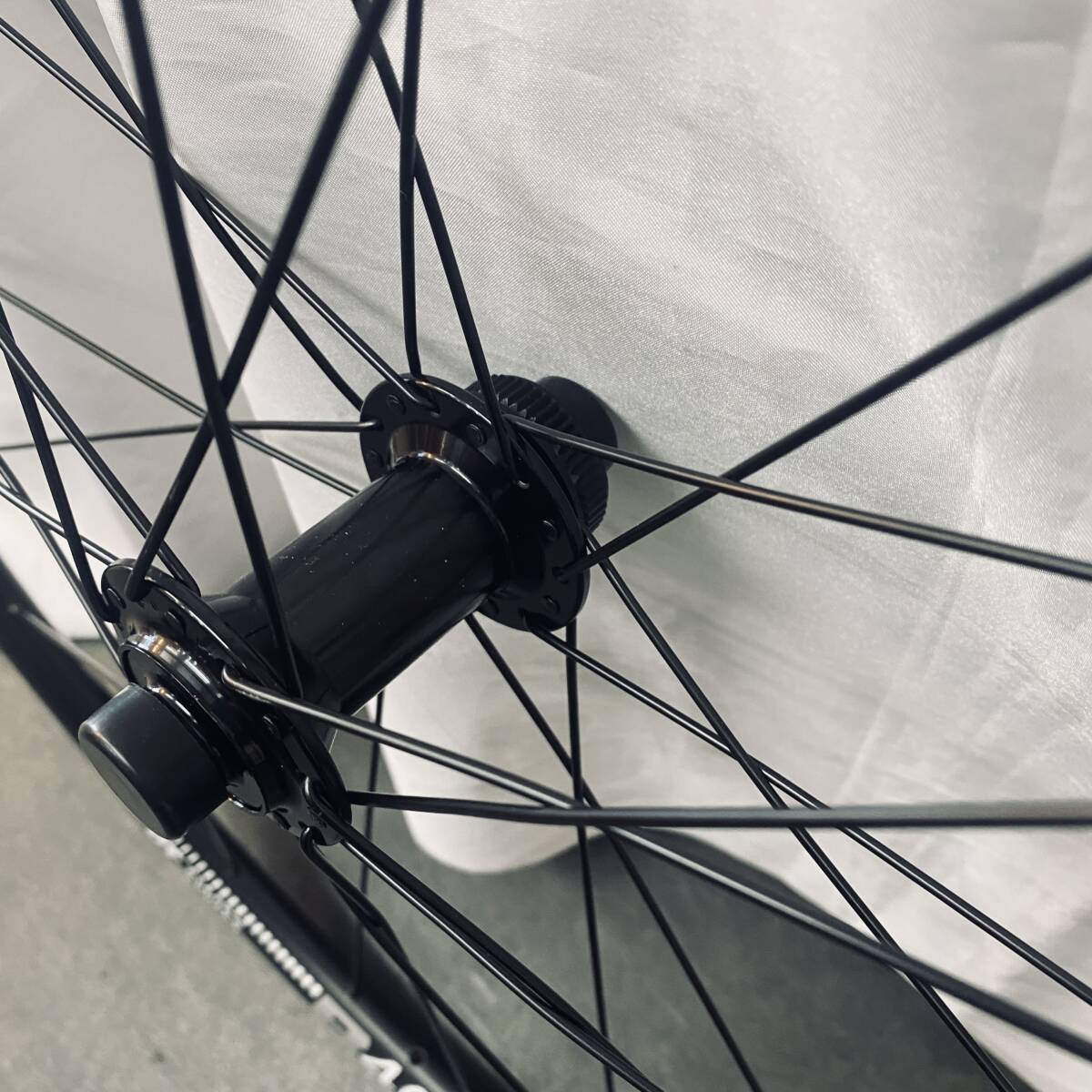 未使用品】DT SWISS(DTスイス)R460リム使用 ディスクブレーキ 未使用品】DT SWISS(DTスイス)R460リム使用 ディスクブレーキ
